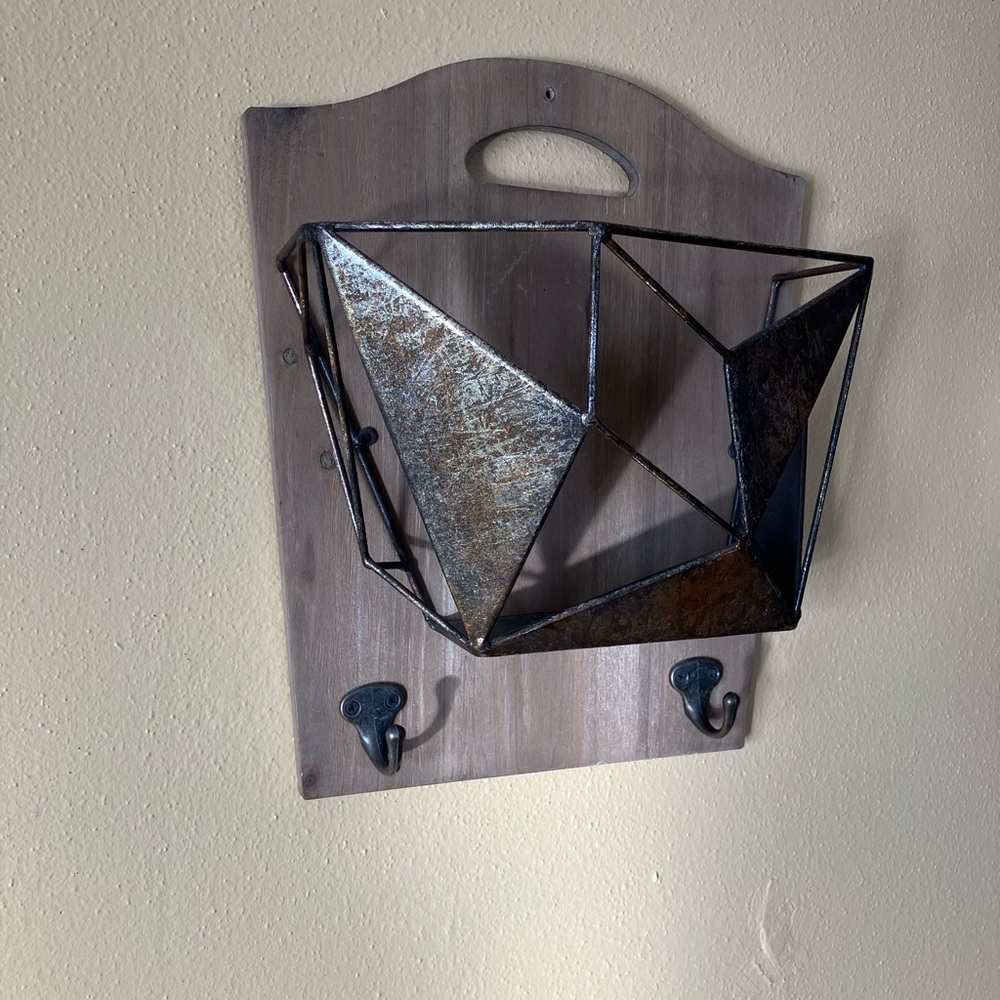 Rustic Brown and Black Wall Hook Organizer - Picture 3 of 6